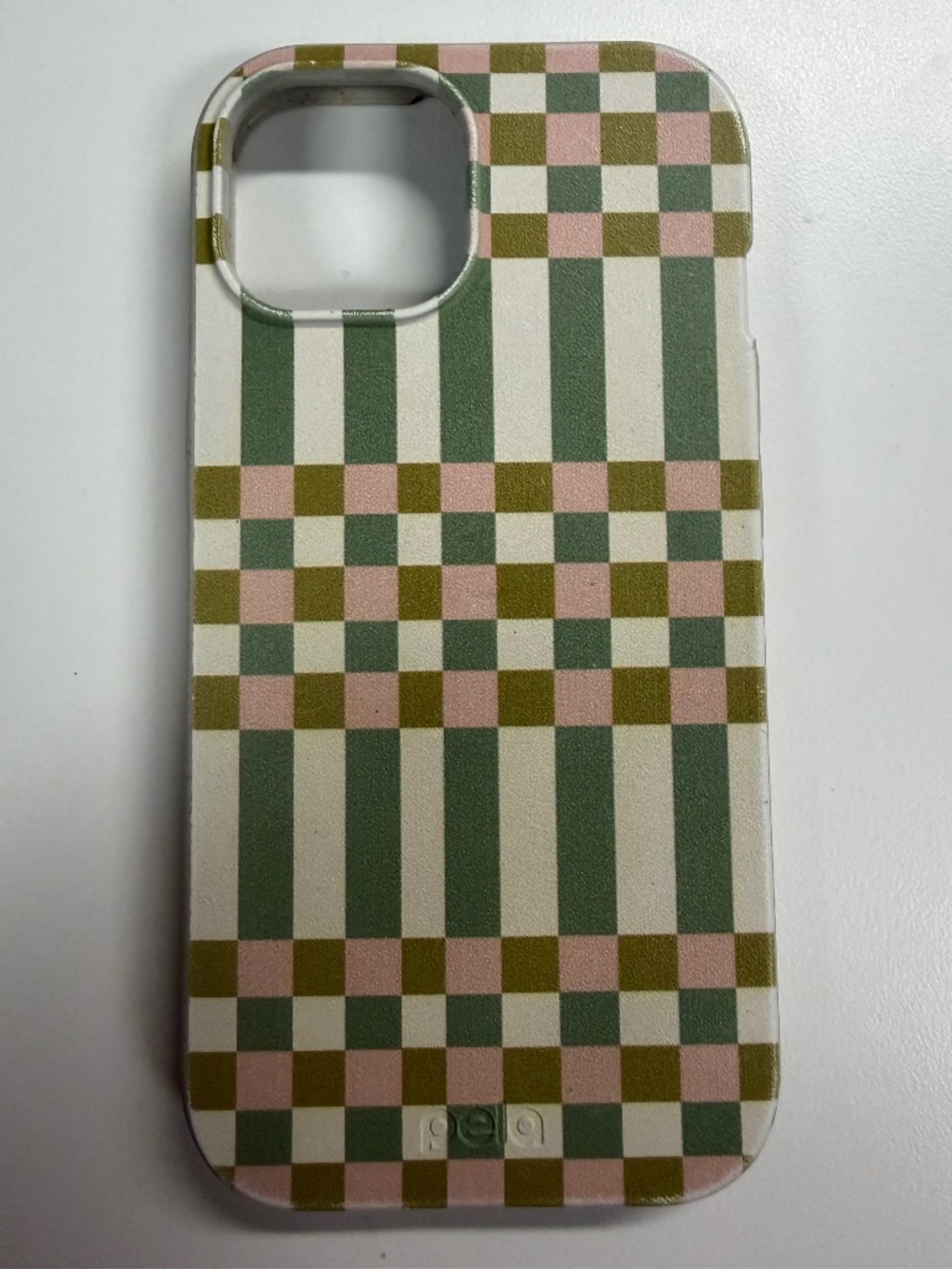 iPhone 15 Pela case